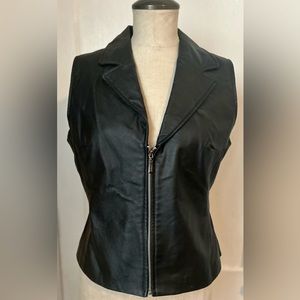 Woman’s USA Bikers Dream Apparel Black Leather Vest Lined Size Small never worn
